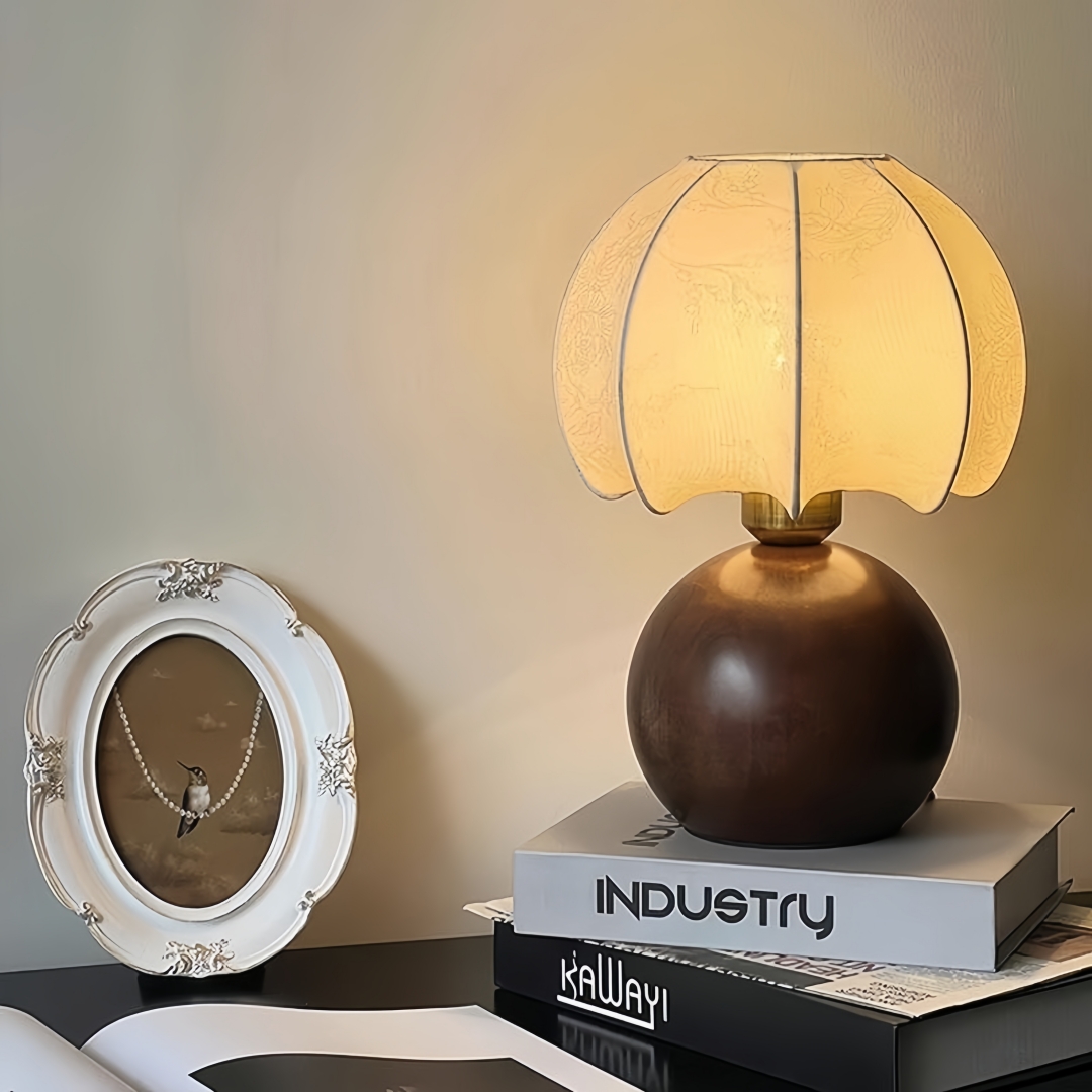 Home Decor Lamp - Vintage floral table lamp, medieval bedside